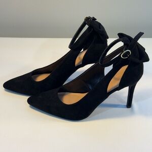 Chic Black Suede Ankle Strap Heels